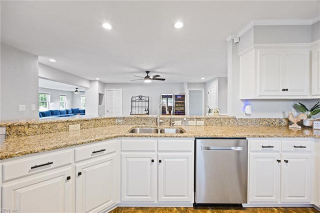 509 Ballahack RD, Chesapeake, VA 23322
