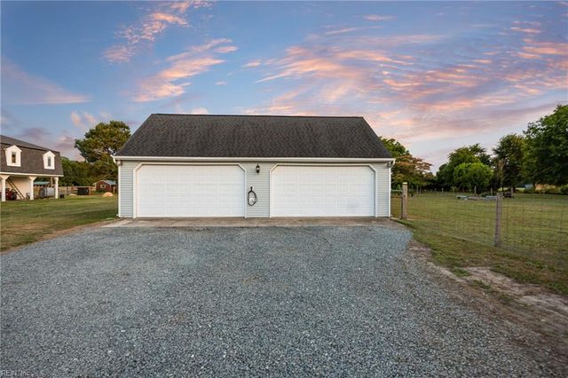 509 Ballahack RD, Chesapeake, VA 23322