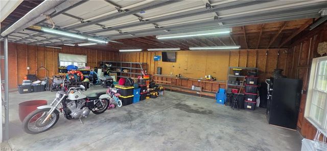509 Ballahack RD, Chesapeake, VA 23322