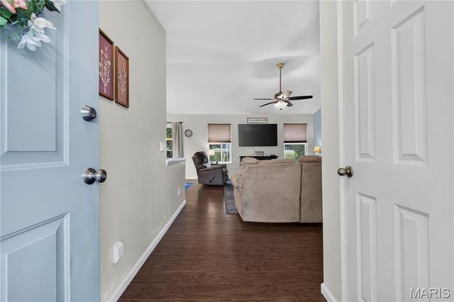 1683 Oakwood Drive, O'fallon, MO 63366