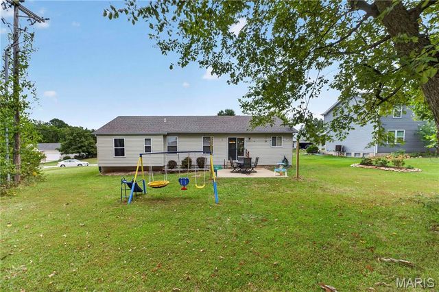 1683 Oakwood Drive, O'fallon, MO 63366