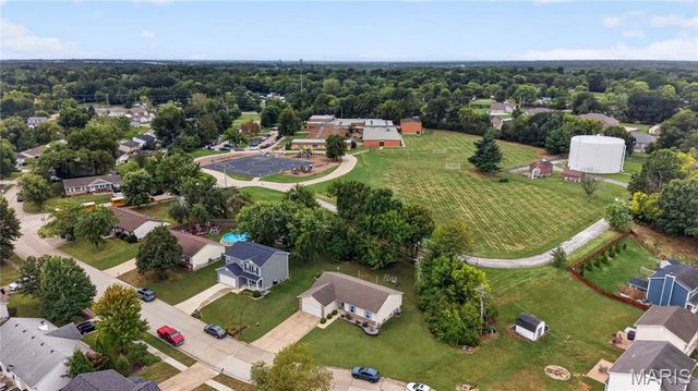 1683 Oakwood Drive, O'fallon, MO 63366