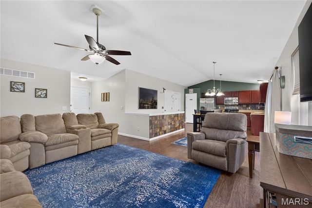 1683 Oakwood Drive, O'fallon, MO 63366