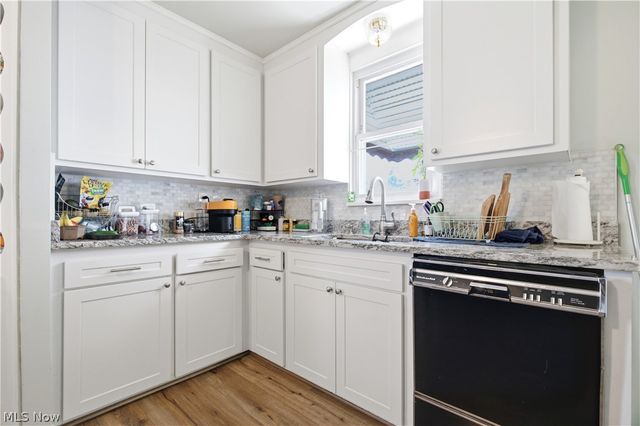 2212 Larchmont Drive, Wickliffe, OH 44092