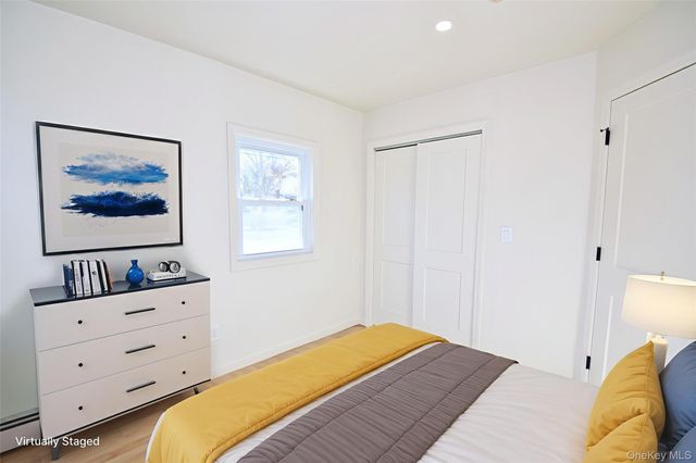 371 Oceanside Street, Islip Terrace, NY 11752