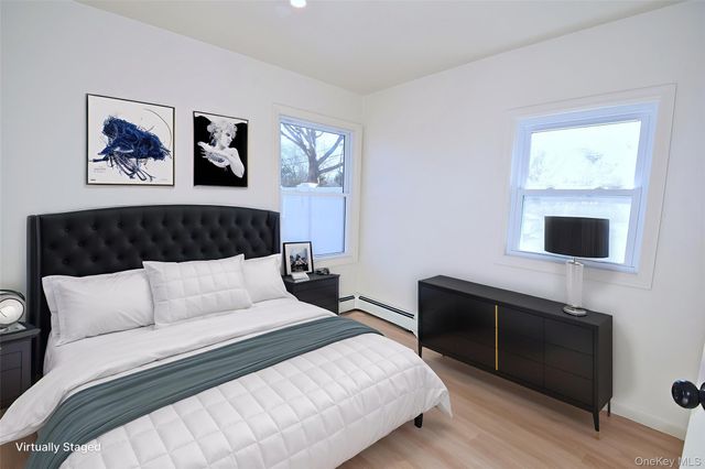 371 Oceanside Street, Islip Terrace, NY 11752