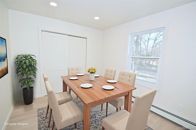 371 Oceanside Street, Islip Terrace, NY 11752