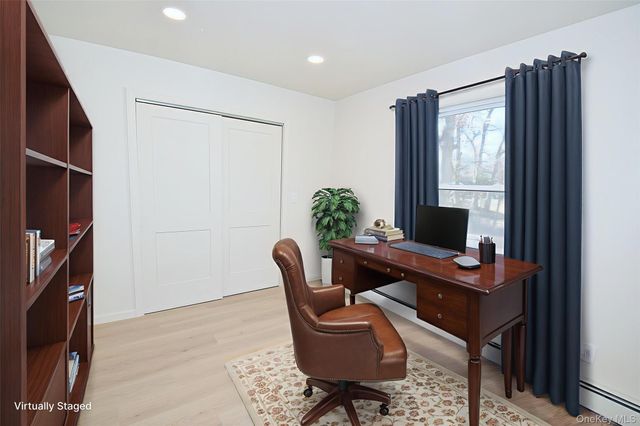 371 Oceanside Street, Islip Terrace, NY 11752