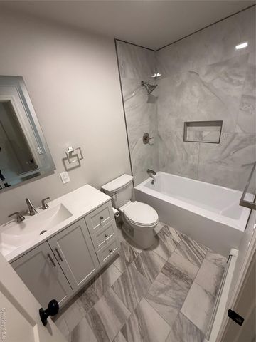 371 Oceanside Street, Islip Terrace, NY 11752