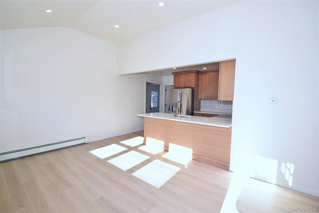 371 Oceanside Street, Islip Terrace, NY 11752