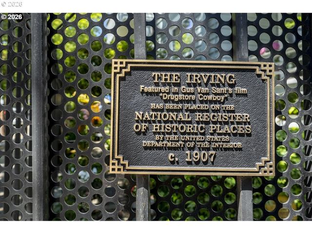 2127 Nw IRVING St 301, Portland, OR 97210