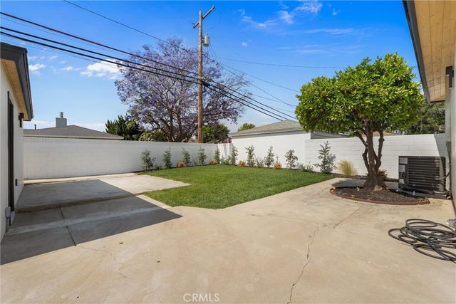 5300 E 28th, Long Beach, CA 90815