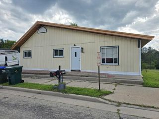 N4789 COUNTY ROAD B, New London, WI 54961