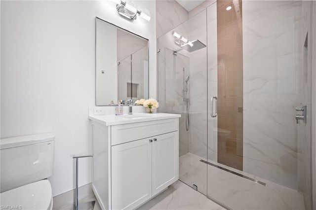 623 Park Shore DR, Naples, FL 34103