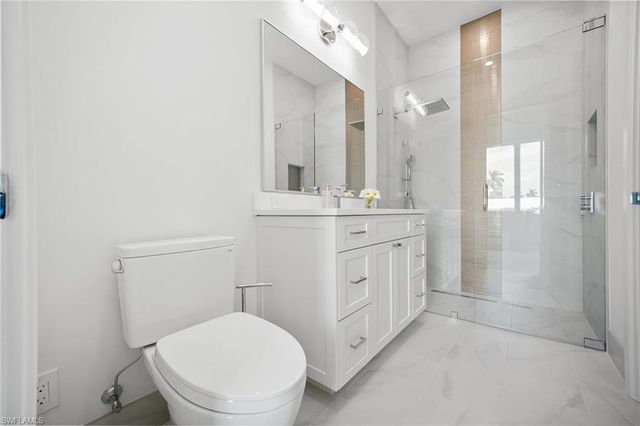 623 Park Shore DR, Naples, FL 34103