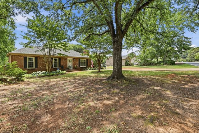 54 Blacks Drive, Greenville, SC 29615