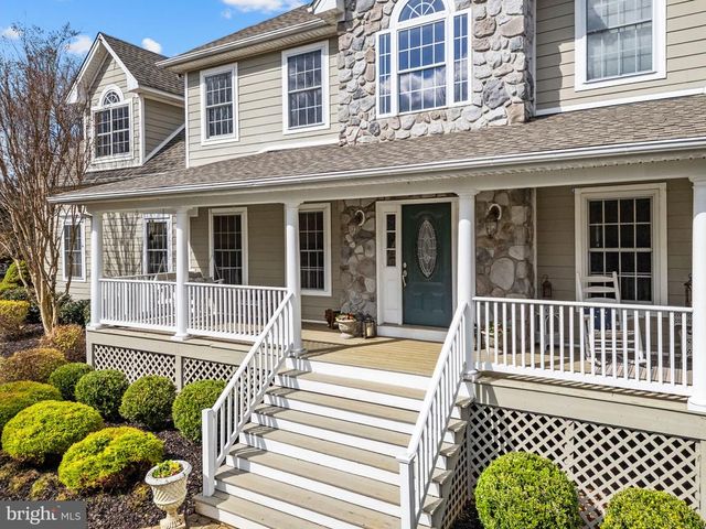 9491 WALSINGHAM LN, Marshall, VA 20115