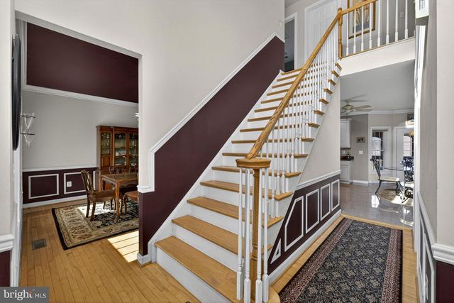 9491 WALSINGHAM LN, Marshall, VA 20115