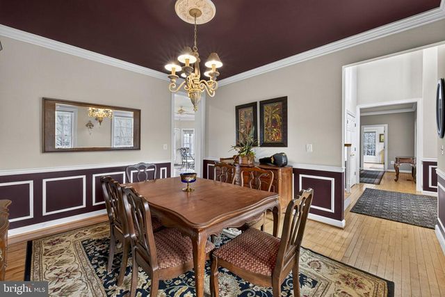 9491 WALSINGHAM LN, Marshall, VA 20115