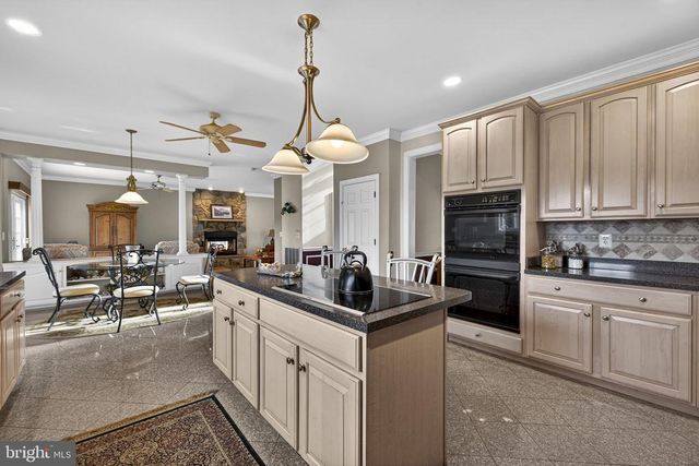 9491 WALSINGHAM LN, Marshall, VA 20115