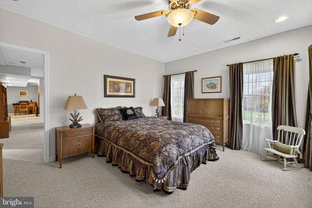 9491 WALSINGHAM LN, Marshall, VA 20115