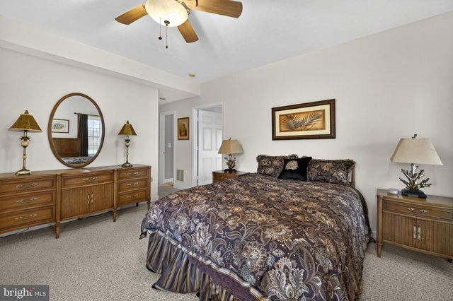 9491 WALSINGHAM LN, Marshall, VA 20115