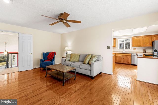 238 HUNTERS RIDGE RD, Lutherville Timonium, MD 21093