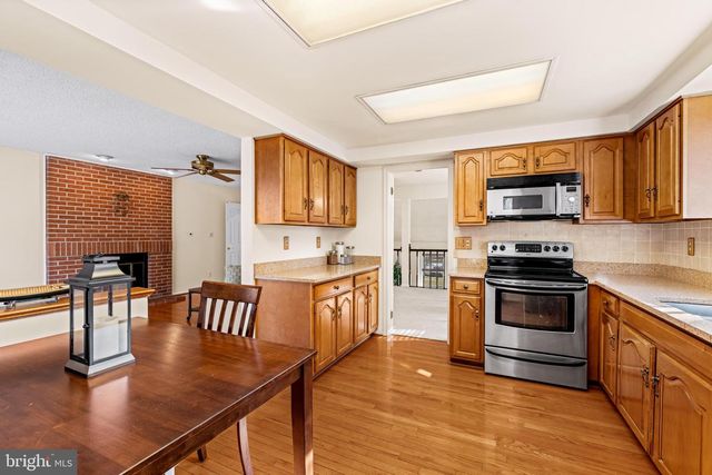 238 HUNTERS RIDGE RD, Lutherville Timonium, MD 21093