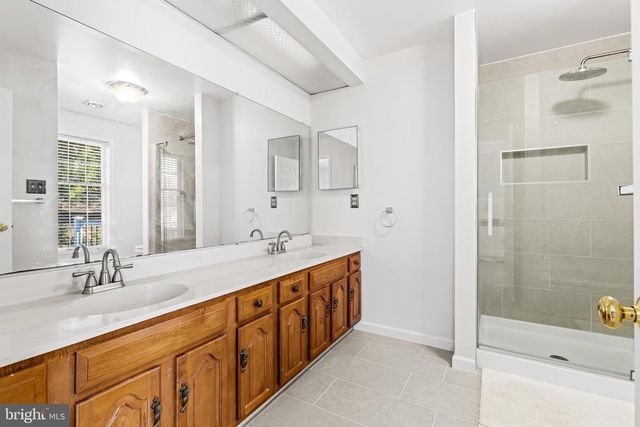 238 HUNTERS RIDGE RD, Lutherville Timonium, MD 21093