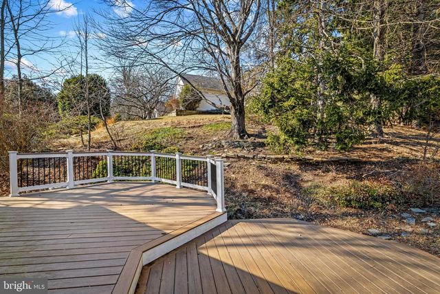 238 HUNTERS RIDGE RD, Lutherville Timonium, MD 21093