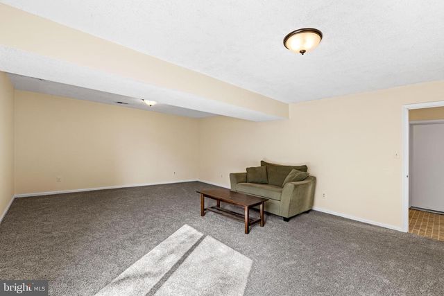 238 HUNTERS RIDGE RD, Lutherville Timonium, MD 21093