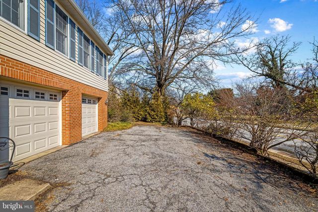 238 HUNTERS RIDGE RD, Lutherville Timonium, MD 21093