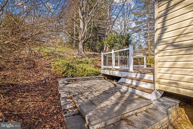 238 HUNTERS RIDGE RD, Lutherville Timonium, MD 21093