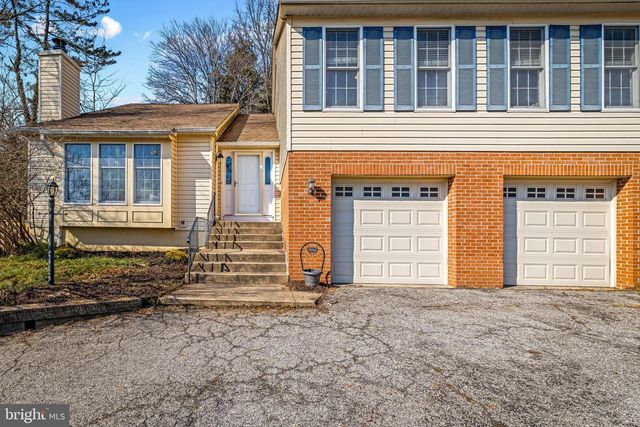 238 HUNTERS RIDGE RD, Lutherville Timonium, MD 21093