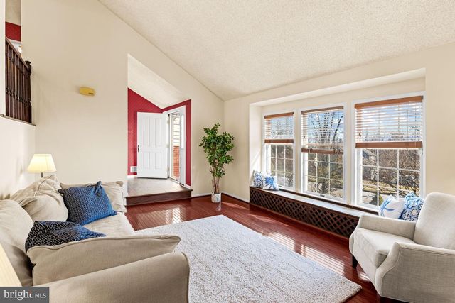 238 HUNTERS RIDGE RD, Lutherville Timonium, MD 21093