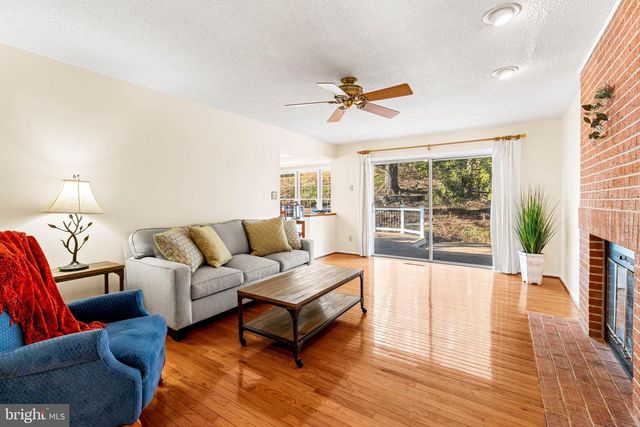 238 HUNTERS RIDGE RD, Lutherville Timonium, MD 21093