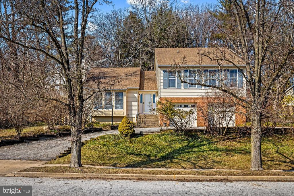 238 HUNTERS RIDGE RD, Lutherville Timonium, MD 21093