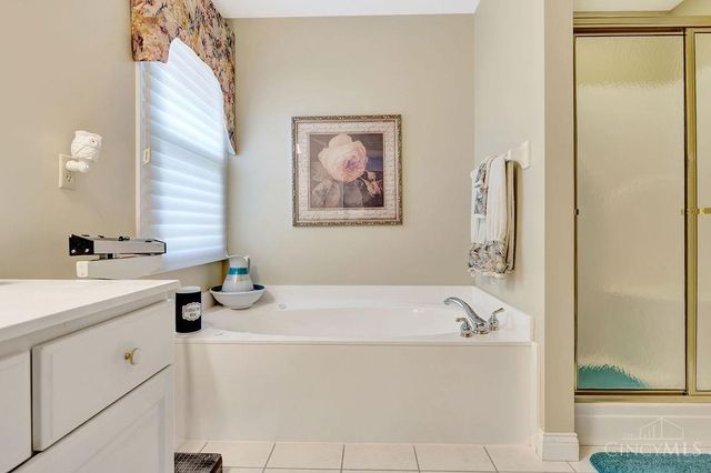 1675 Ainsley Lane, Hamilton, OH 45013