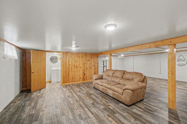 1693 Passolt Street, Saginaw, MI 48638