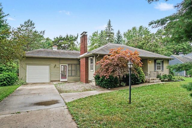 1693 Passolt Street, Saginaw, MI 48638