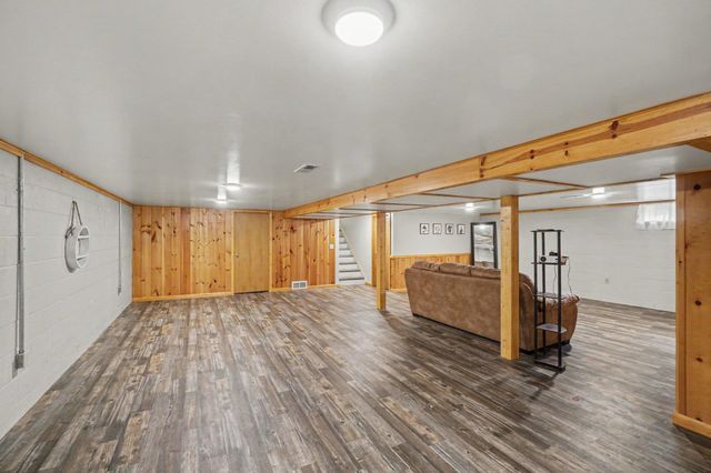 1693 Passolt Street, Saginaw, MI 48638