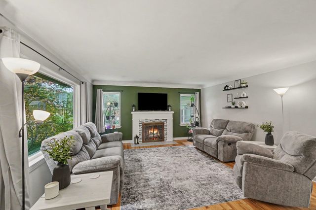 1693 Passolt Street, Saginaw, MI 48638