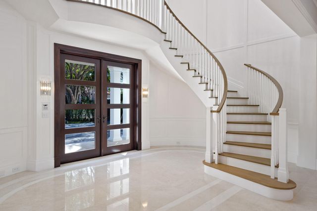 133 W Coconut Palm Road, Boca Raton, FL 33432