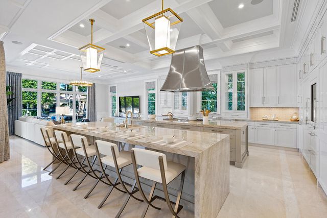 133 W Coconut Palm Road, Boca Raton, FL 33432
