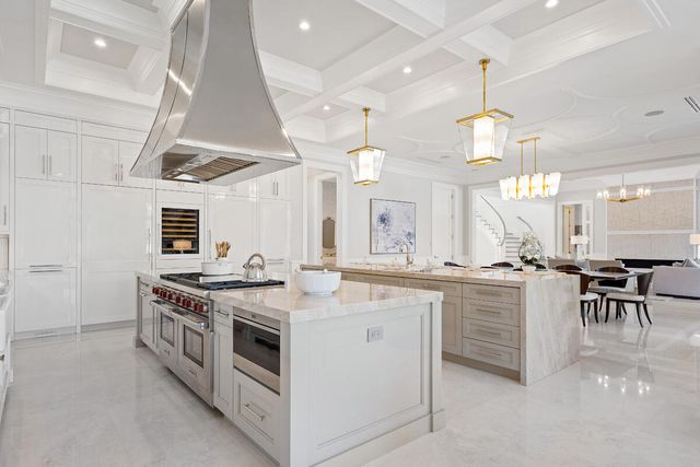 133 W Coconut Palm Road, Boca Raton, FL 33432