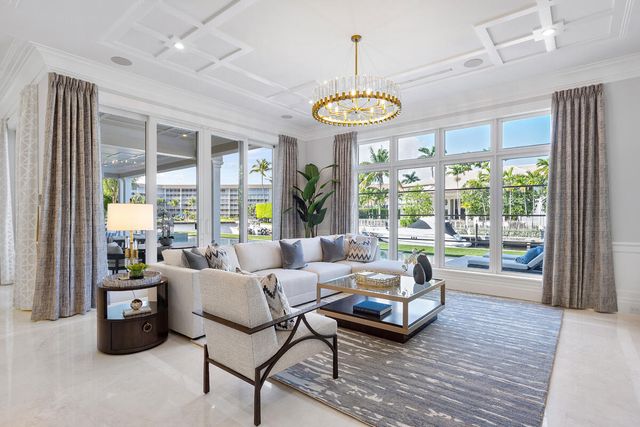 133 W Coconut Palm Road, Boca Raton, FL 33432