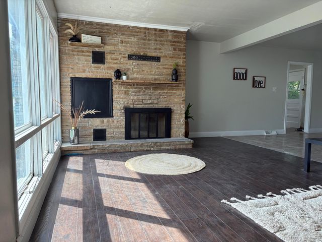 320 Robinson Avenue, Neosho, MO 64850