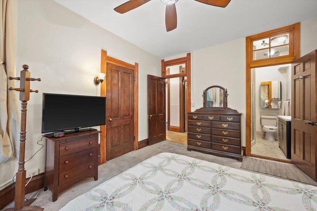 546 N 32nd STREET, Milwaukee, WI 53208