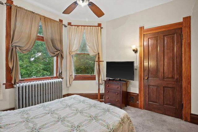 546 N 32nd STREET, Milwaukee, WI 53208