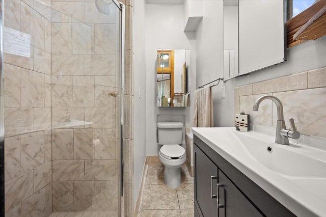 546 N 32nd STREET, Milwaukee, WI 53208